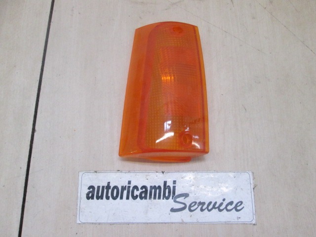 SPREDNJI INDIKATOR OEM N. 11148131 ORIGINAL REZERVNI DEL FIAT PANDA 141 (1980 - 1986)BENZINA LETNIK 1980
