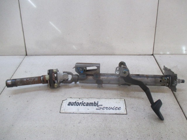 VOLANSKI DROG OEM N. 4525028471 ORIGINAL REZERVNI DEL TOYOTA AVENSIS VERSO M2 (2001 - 2004) DIESEL LETNIK 2002