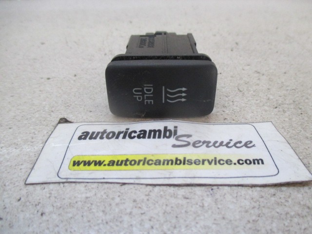 RAZLICNA STIKALA  OEM N. 156936 ORIGINAL REZERVNI DEL TOYOTA AVENSIS VERSO M2 (2001 - 2004) DIESEL LETNIK 2002