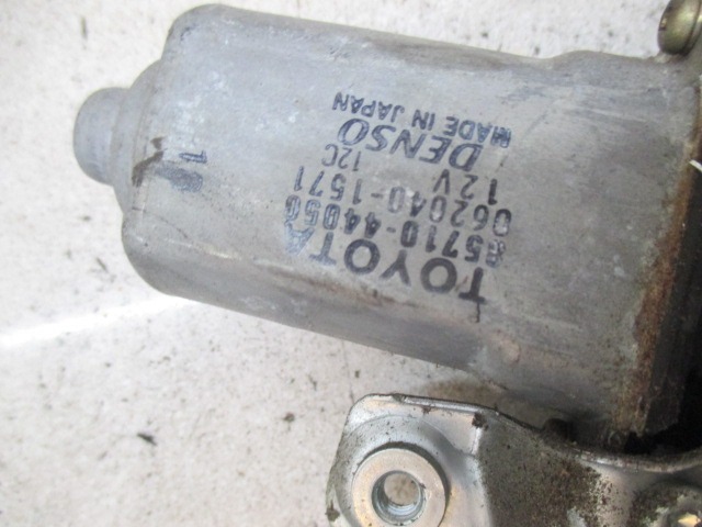 MEHANIZEM DVIGA ZADNJIH STEKEL  OEM N. 8571044050 ORIGINAL REZERVNI DEL TOYOTA AVENSIS VERSO M2 (2001 - 2004) DIESEL LETNIK 2002