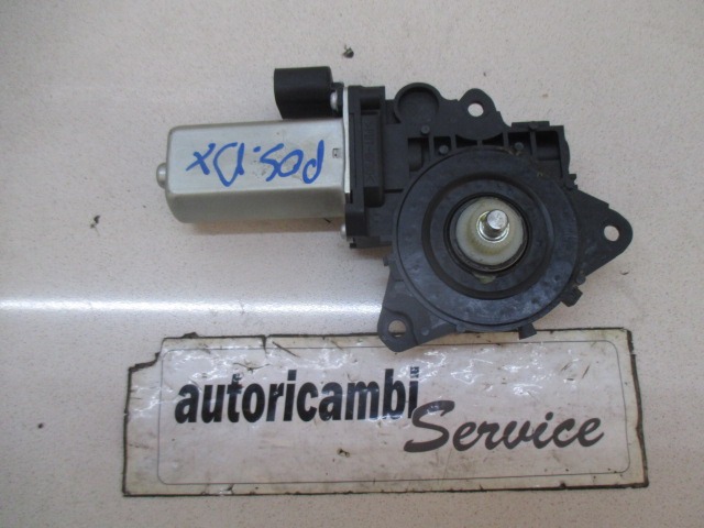 MOTORCEK ELEKTRICNEGA POMIKA ZADNJEGA STEKLA  OEM N. 50046603 ORIGINAL REZERVNI DEL LANCIA MUSA 350 R (09/2007 - 8/2013) BENZINA/GPL LETNIK 2011