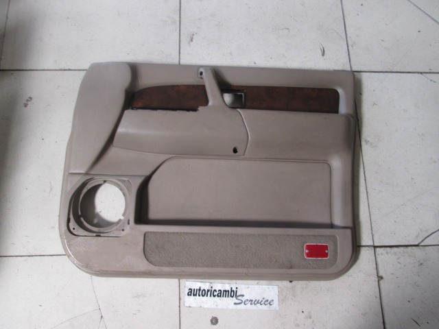 NOTRANJA OBLOGA SPREDNJIH VRAT OEM N. PNADTIZTROOPERMK3SV5P ORIGINAL REZERVNI DEL ISUZU TROOPER MK3 (2001 - 2003) DIESEL LETNIK 2001