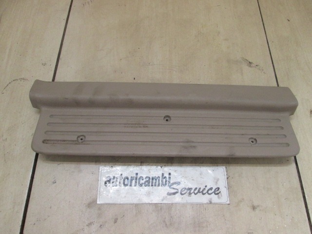 NOTRANJA OBLOGA PRAGA  OEM N. 797803007Y ORIGINAL REZERVNI DEL ISUZU TROOPER MK3 (2001 - 2003) DIESEL LETNIK 2001