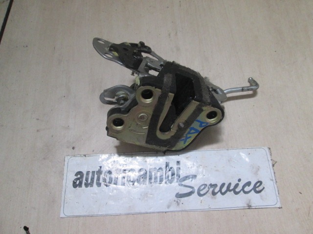 CENTRALNO ZAKLEPANJE ZADNJIH DESNIH VRAT OEM N. 8943585393 ORIGINAL REZERVNI DEL ISUZU TROOPER MK3 (2001 - 2003) DIESEL LETNIK 2001