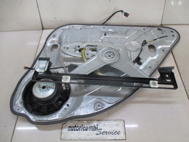 MEHANIZEM ZA ZADNJA VRATA  OEM N. 7M51-R24995DD ORIGINAL REZERVNI DEL FORD KUGA MK1 (05/2008 - 2012) DIESEL LETNIK 2012