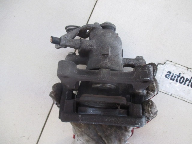 ZADNJE DESNE ZAVORNE CELJUSTI  OEM N. 1738987 ORIGINAL REZERVNI DEL FORD KUGA MK1 (05/2008 - 2012) DIESEL LETNIK 2012