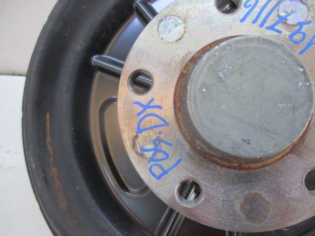 KOLESNI NOSILEC ZADAJ DESNO / POGON PRIROBNICO PESTA OEM N. 8V0598611A ORIGINAL REZERVNI DEL SEAT ALTEA XL 5P8 R (2009 - 2015) DIESEL LETNIK 2010