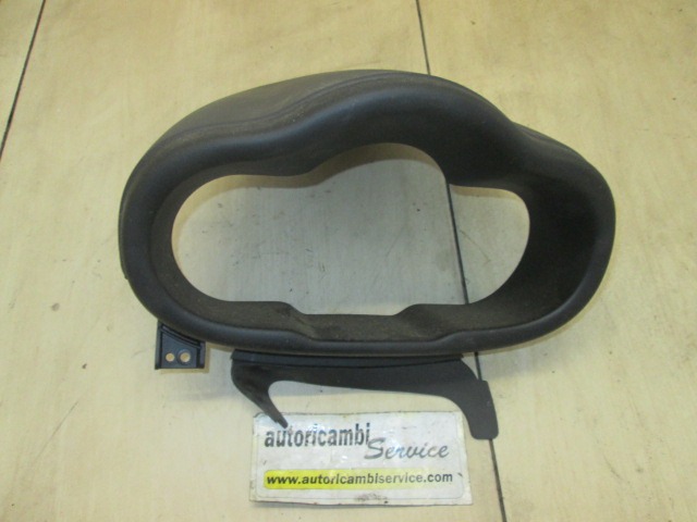 ARMATURNA PLO?CA OEM N. 0X84831000 ORIGINAL REZERVNI DEL HYUNDAI I10 PA MK1 R (2010- 2013) BENZINA LETNIK 2012