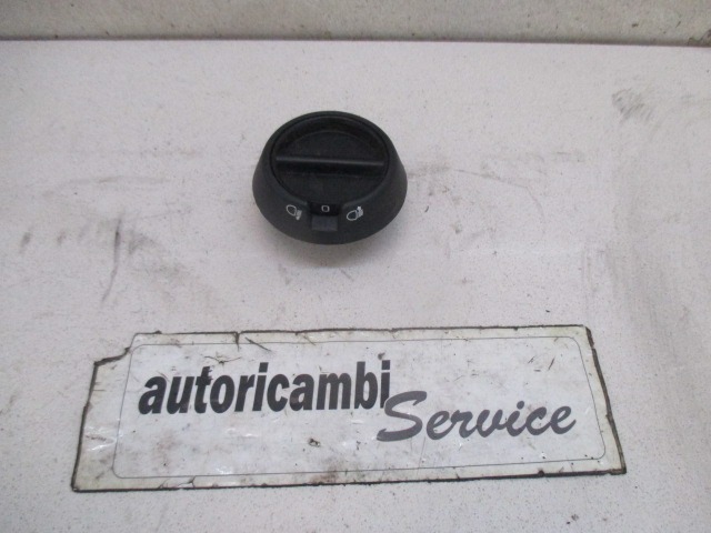 GLAVNO STIKALO LUCI OEM N. 8200128309 ORIGINAL REZERVNI DEL RENAULT KANGOO KC0/1 MK1 R (2003-2008) DIESEL LETNIK 2005