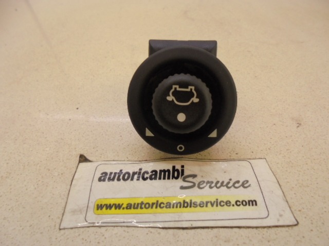 STIKALA ELEKTRICNIH OGLEDAL  OEM N. 93BG6178676BB ORIGINAL REZERVNI DEL FORD FIESTA JH JD MK5 R (2005 - 2008) BENZINA LETNIK 2008