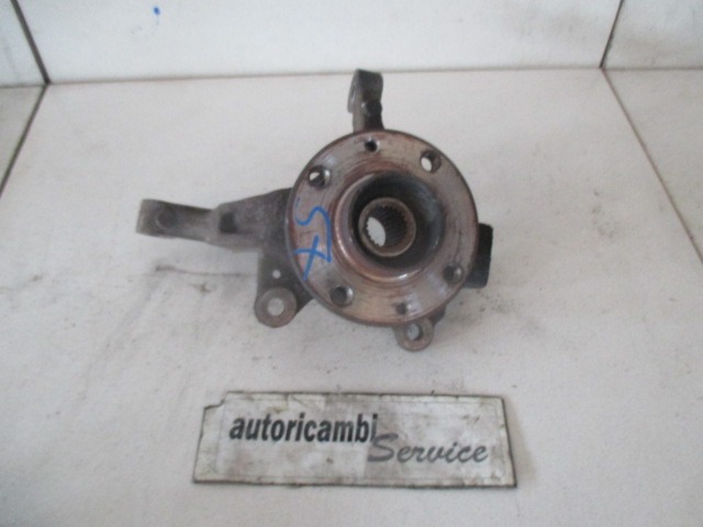 LEVI VRTLJIVI LEZAJ / PESTO KOLESA Z LEZAJEM SPREDAJ OEM N. 8200345944 ORIGINAL REZERVNI DEL RENAULT MODUS F/JP0 (2004 - 2008) BENZINA LETNIK 2005