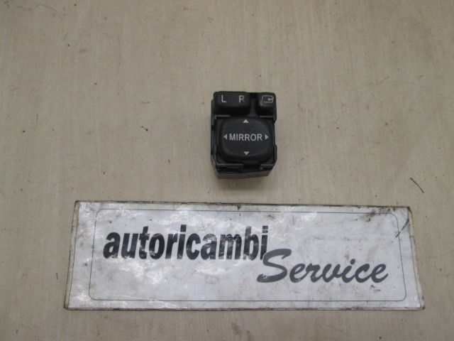 STIKALA ELEKTRICNIH OGLEDAL  OEM N. 8487034010 ORIGINAL REZERVNI DEL TOYOTA RAV 4 A3 MK3 (2006 - 03/2009) DIESEL LETNIK 2006