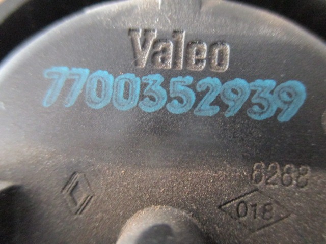 GLAVNO STIKALO LUCI OEM N. 7700352939 ORIGINAL REZERVNI DEL RENAULT MASTER JD FD ED HD UD MK2 (1997- 2003) DIESEL LETNIK 2002