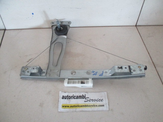 ROCNI SISTEM ZA DVIGOVANJE ZADNJEGA STEKLA  OEM N. 9639817380 ORIGINAL REZERVNI DEL CITROEN C3 / PLURIEL MK1 (2002 - 09/2005) DIESEL LETNIK 2004