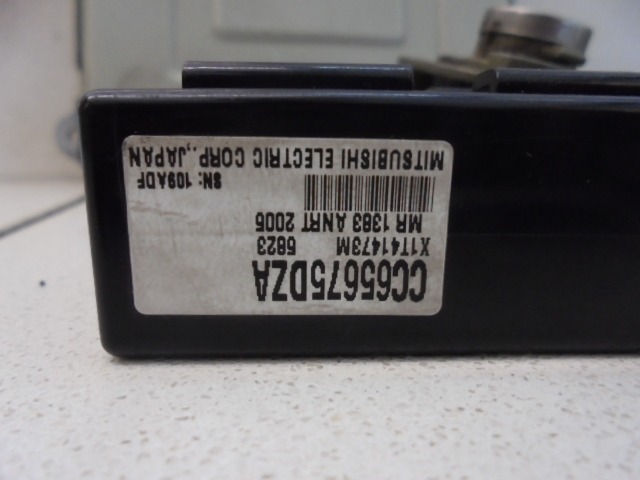 KOMPLET ODKLEPANJE IN VZIG  OEM N. 18541 KIT ACCENSIONE AVVIAMENTO ORIGINAL REZERVNI DEL MAZDA 5 CR19 MK1 (2005 - 2010)BENZINA LETNIK 2005