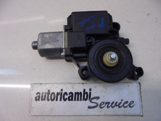 MOTORCEK ELEKTRICNEGA POMIKA ZADNJEGA STEKLA  OEM N. 6R0959811G ORIGINAL REZERVNI DEL VOLKSWAGEN POLO 6R1 6C1 (06/2009 - 02/2014) DIESEL LETNIK 2011