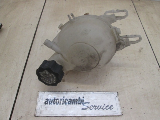 HLADILNA VODA ZA RADIJATORJE OEM N. 9680154180 ORIGINAL REZERVNI DEL CITROEN C2 (2004 - 2009) BENZINA LETNIK 2005