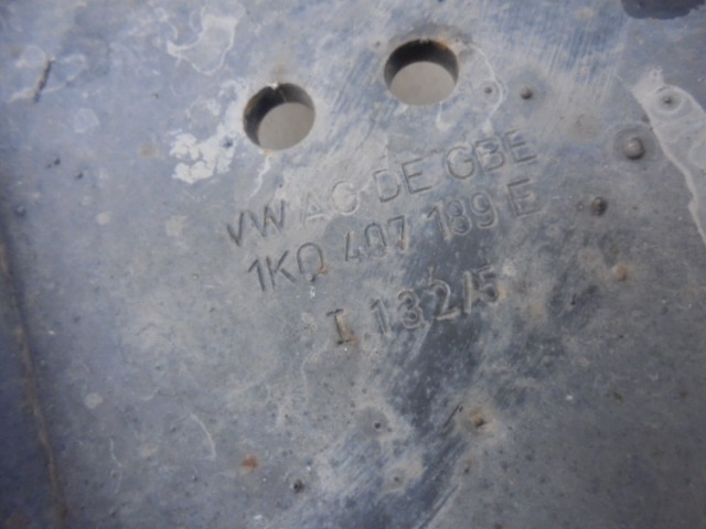 SPREDNJA LEVA ROKA  OEM N. 1K0407189E ORIGINAL REZERVNI DEL AUDI A3 MK2 8P 8PA 8P1 (2003 - 2008)DIESEL LETNIK 2006