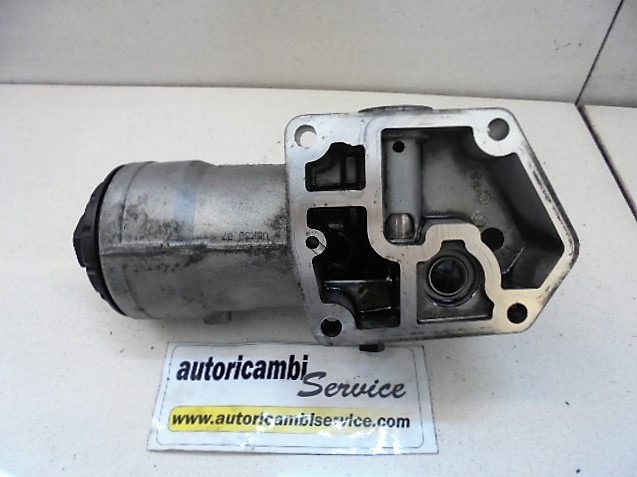 TOPLOTNI IZMENJEVALNIK/FILTER OLJA  OEM N. 045115389E ORIGINAL REZERVNI DEL AUDI A3 MK2 8P 8PA 8P1 (2003 - 2008)DIESEL LETNIK 2006