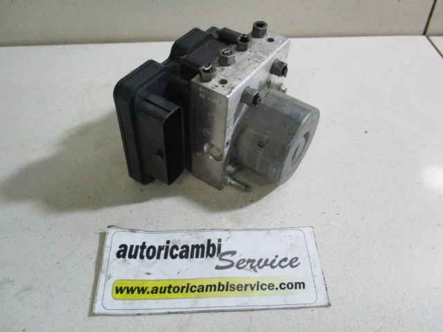 ABS AGREGAT S PUMPO OEM N. 6R0614517 ORIGINAL REZERVNI DEL SEAT IBIZA 6J5 6P1 MK4 R BER/SW (2012 -2017) DIESEL LETNIK 2014