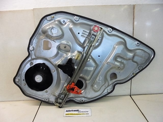 MEHANIZEM ZA ZADNJA VRATA  OEM N. 26106200309 ORIGINAL REZERVNI DEL FIAT CROMA 194 MK2 R (11-2007 - 2010) DIESEL LETNIK 2009