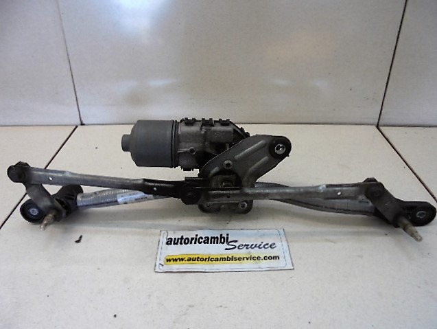 MOTORCEK PREDNJIH BRISALCEV OEM N. 3397020671 ORIGINAL REZERVNI DEL FIAT CROMA 194 MK2 R (11-2007 - 2010) DIESEL LETNIK 2009