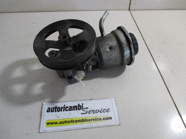 SERVO CRPALKA  OEM N. 4431052010 ORIGINAL REZERVNI DEL TOYOTA YARIS P1 MK1 (03/1999 - 03/2003) BENZINA LETNIK 2000