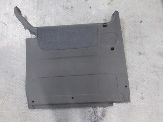 VRATNI PANEL OEM N. PNPSTKICARNIVALGQMK1MV5P ORIGINAL REZERVNI DEL KIA CARNIVAL GQ MK1 (1998 - 2006)DIESEL LETNIK 2000