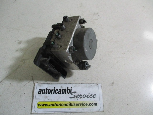 ABS AGREGAT S PUMPO OEM N. 8200747140 ORIGINAL REZERVNI DEL RENAULT CLIO BR0//1 CR0/1 KR0/1 MK3 (2005 - 05/2009) DIESEL LETNIK 2007