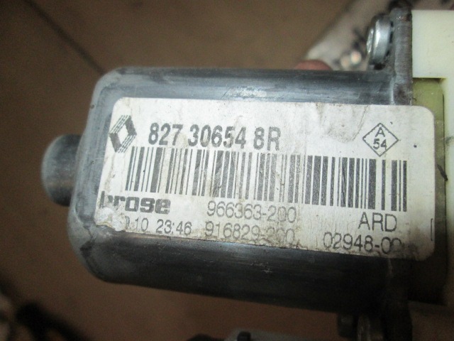 MOTORCEK ELEKTRICNEGA POMIKA ZADNJEGA STEKLA  OEM N. 827306548R ORIGINAL REZERVNI DEL RENAULT MEGANE MK3 BZ0/1 B3 DZ0/1 KZ0/1 BER/SPORTOUR/ESTATE (2009 - 2015) DIESEL LETNIK 2010