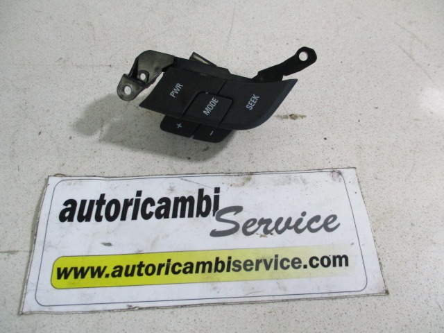 MULTIFUNKCIJSKI VOLAN OEM N. 200008400 ORIGINAL REZERVNI DEL CHEVROLET SPARK M300 (2009 - 2015) BENZINA LETNIK 2010