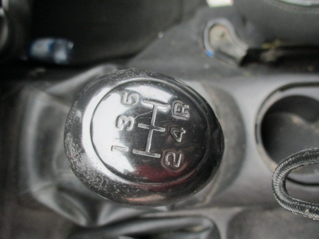 JEEP CHEROKEE 2.5 D 5M 105KW (2004) RICAMBIO USATO 