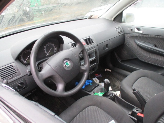 SKODA FABIA 1.2 B 47KW 5M 5P (2006) RICAMBIO USATO 