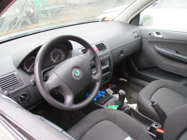 SKODA FABIA 1.2 B 47KW 5M 5P (2006) RICAMBI IN MAGAZZINO 