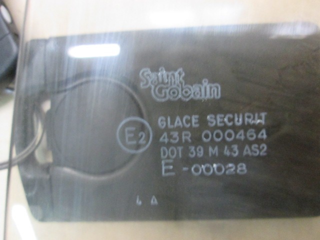 ZADNJA LEVA STEKLO OEM N. 920122 ORIGINAL REZERVNI DEL PEUGEOT 205 741A/B/C 20A/C/D (1983 - 1994)BENZINA LETNIK 1983