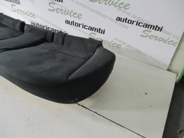 ZADNJE SEDISCE BLAGO OEM N. DIPITSUIMPREZAGRBR5P ORIGINAL REZERVNI DEL SUBARU IMPREZA GR GH G3 (06/2007 - 04/2013) BENZINA/GPL LETNIK 2009