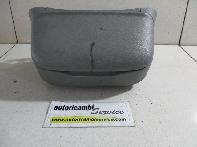 PEPELNIK / DRZALA ZA PIJACO OEM N. 7700432431 ORIGINAL REZERVNI DEL RENAULT SCENIC JA0/1 FA0 MK1 R (1999 - 2003) DIESEL LETNIK 2000