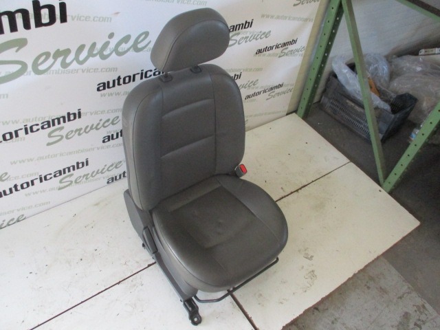 SPREDNJI DESNI SEDE? BLAGO OEM N. SEADPHYSANTAFESMMK1SV5P ORIGINAL REZERVNI DEL HYUNDAI SANTA FE SM MK1 (2000 - 2006) DIESEL LETNIK 2002