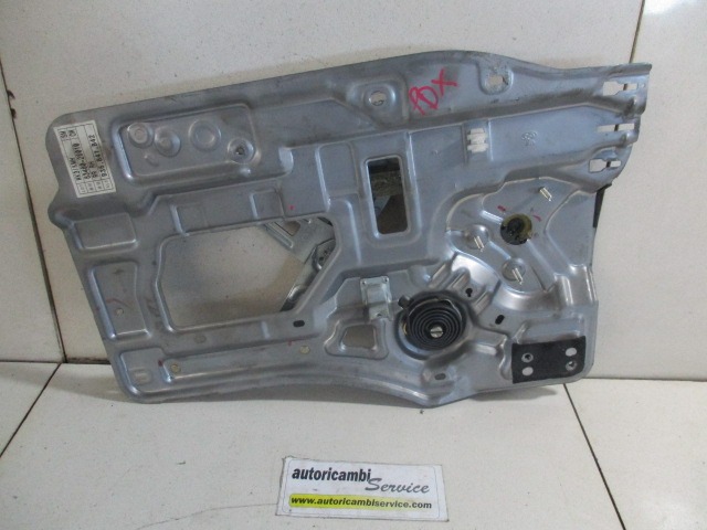 MEHANIZEM ZA ZADNJA VRATA  OEM N.  ORIGINAL REZERVNI DEL HYUNDAI SANTA FE SM MK1 (2000 - 2006) DIESEL LETNIK 2002