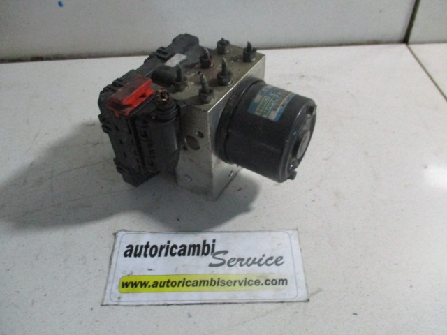 ABS AGREGAT S PUMPO OEM N. 5890026150 ORIGINAL REZERVNI DEL HYUNDAI SANTA FE SM MK1 (2000 - 2006) DIESEL LETNIK 2002