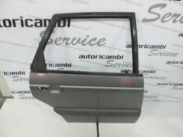 ZADNJA DESNA VRATA OEM N. 357833052A ORIGINAL REZERVNI DEL VOLKSWAGEN PASSAT B3 3A2 3A5 35I BER/SW (04/1988 - 07/1993) BENZINA LETNIK 1991
