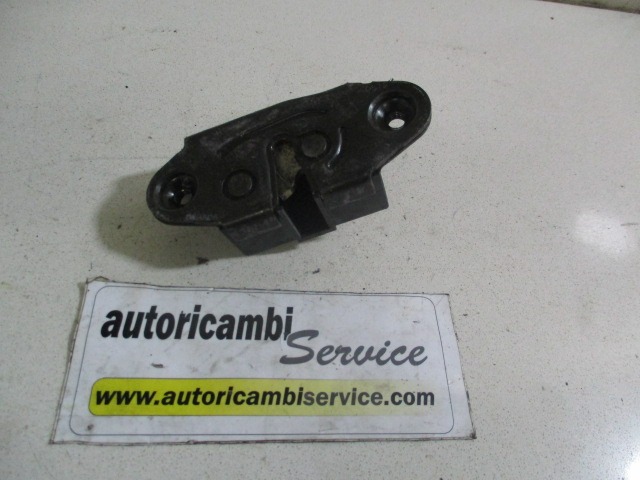 ZAKLEPANJE PRTLJA?NIH VRAT  OEM N. 05027013AD ORIGINAL REZERVNI DEL CHRYSLER PT CRUISER PT (2000 - 2010) DIESEL LETNIK 2002