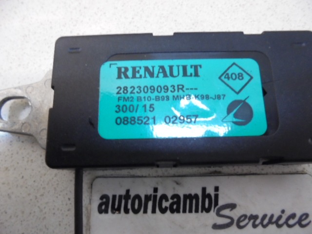 OJACEVALEC / ANTENA OEM N. 282309093R ORIGINAL REZERVNI DEL RENAULT CAPTUR J5 H5 (2013 - 2019) DIESEL LETNIK 2015