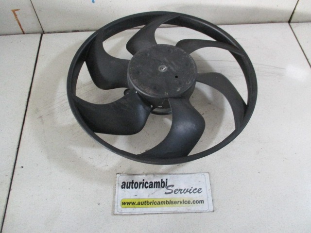 VENTILATOR HLADILNIKA OEM N. 7701068310 ORIGINAL REZERVNI DEL RENAULT CLIO BR0//1 CR0/1 KR0/1 MK3 (2005 - 05/2009) BENZINA LETNIK 2008