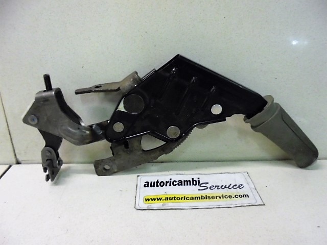 OEM N. 156061801 ORIGINAL REZERVNI DEL ALFA ROMEO 159 939 BER/SW (2005 - 2013) DIESEL LETNIK 2006