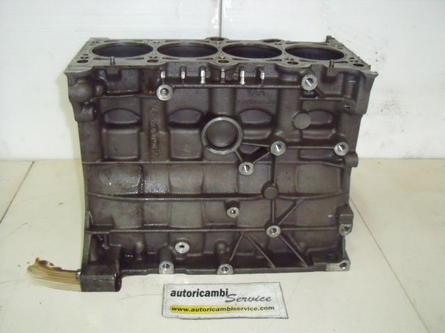 BLOK MOTORJA OEM N. R06D023A ORIGINAL REZERVNI DEL AUDI A3 MK2 8P 8PA 8P1 (2003 - 2008)BENZINA LETNIK 2005