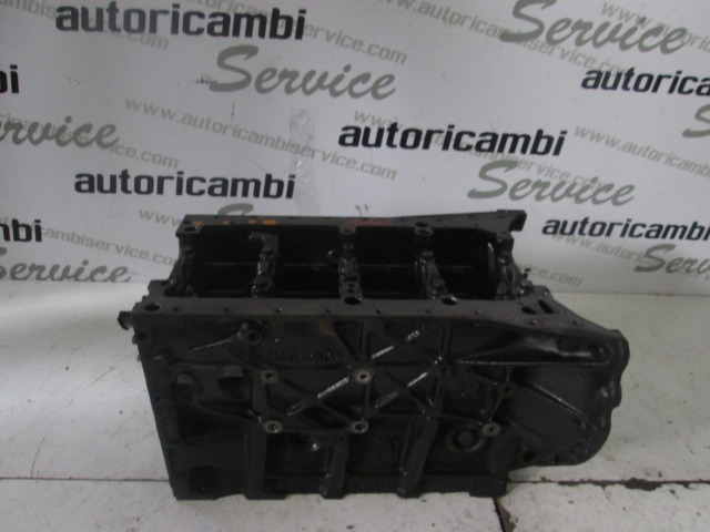 BLOK MOTORJA OEM N. 6110111101 ORIGINAL REZERVNI DEL CHRYSLER PT CRUISER PT (2000 - 2010) DIESEL LETNIK 2002