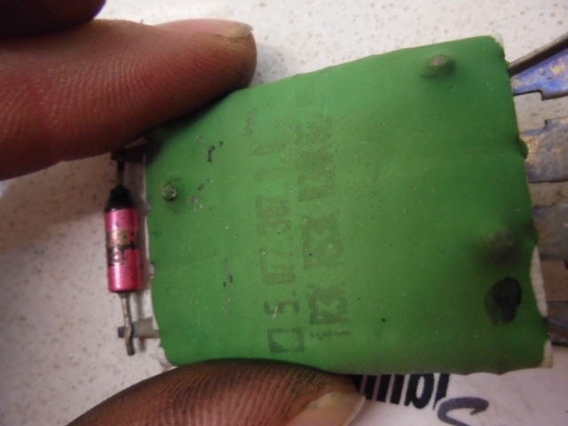 REGULATOR PREZRACEVANJA OEM N. RESISTENZA ORIGINAL REZERVNI DEL LANCIA MUSA 350 R (09/2007 - 8/2013) DIESEL LETNIK 2010