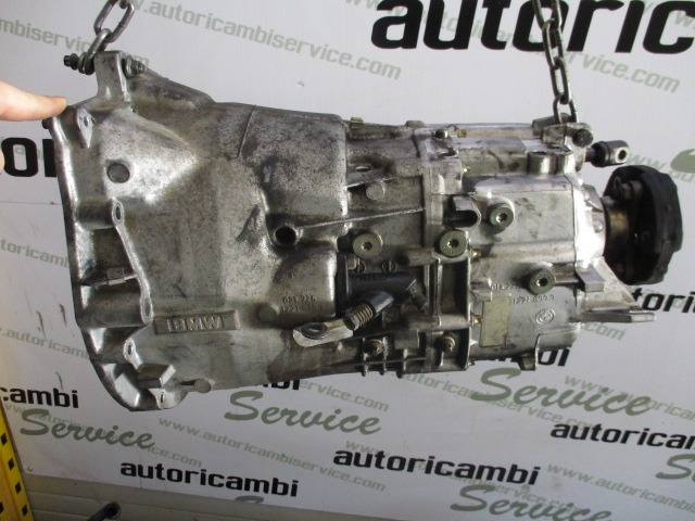 ROCNI MENJALNIK OEM N. 12218999 ORIGINAL REZERVNI DEL BMW SERIE 5 E39 BER/SW (1995 - 08/2000) DIESEL LETNIK 1998