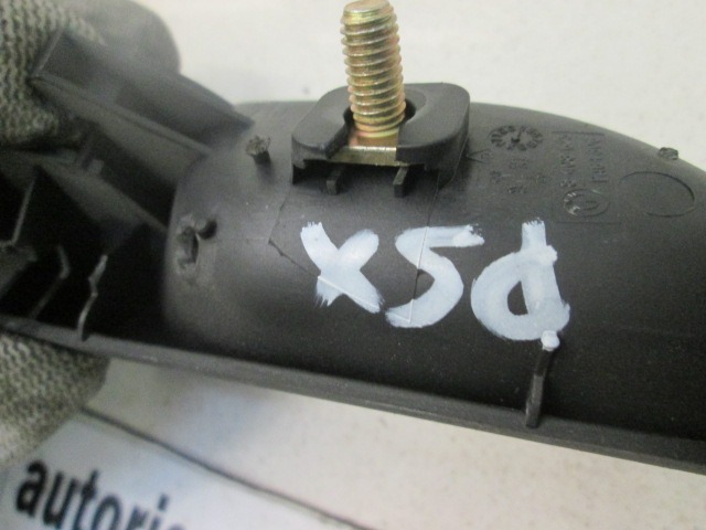 NOTRANJA KLJUKA  OEM N. 8-408-566 ORIGINAL REZERVNI DEL BMW X5 E53 LCI R (2003 - 2007) DIESEL LETNIK 2004